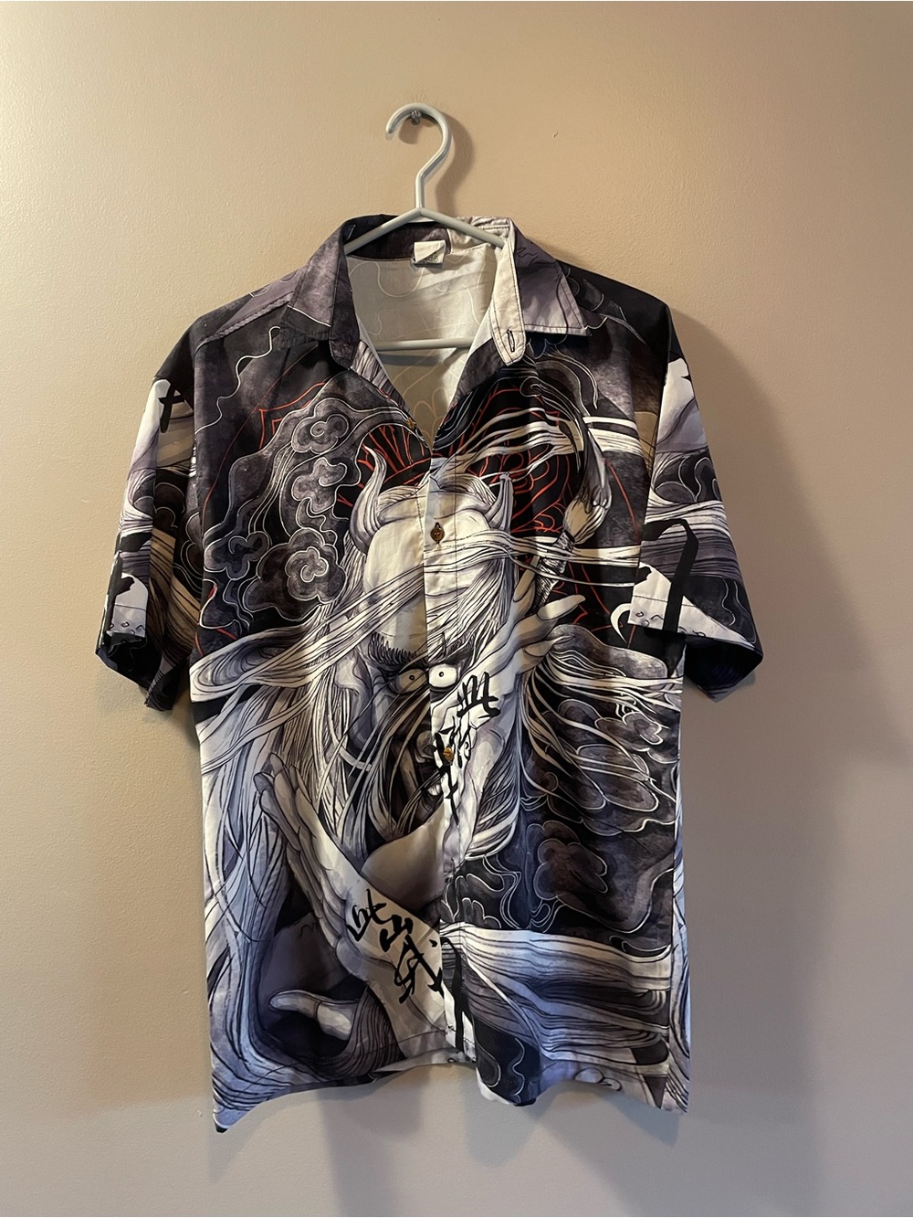 Black & White Graphic Short-Sleeve Men’s Shirt